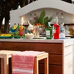 Nora Club & Hotel Pula