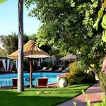 Nora Club & Hotel 4*