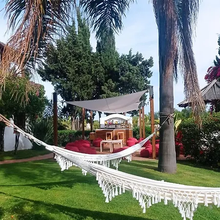 호텔 Nora Club & 풀라