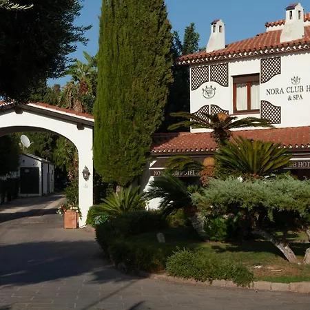Nora Club & Szálloda