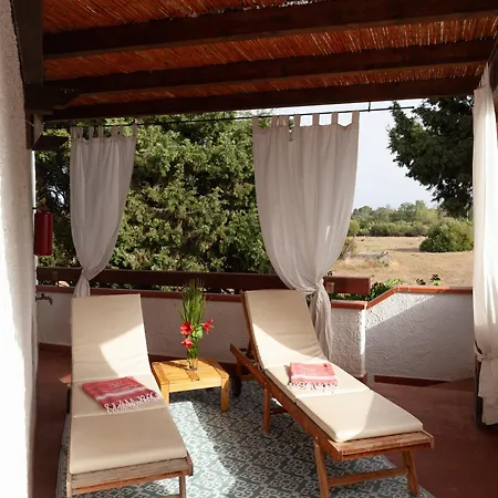 호텔 Nora Club & 4*