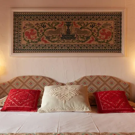 Hotel Nora Club & Pula