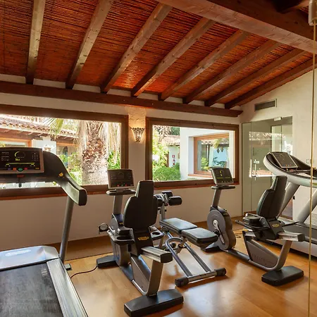 Nora Club & 호텔 4*