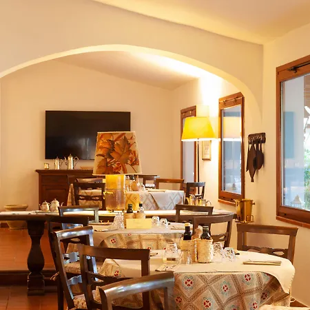 Nora Club & Hotel 4*