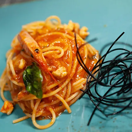 호텔 Nora Club & 풀라