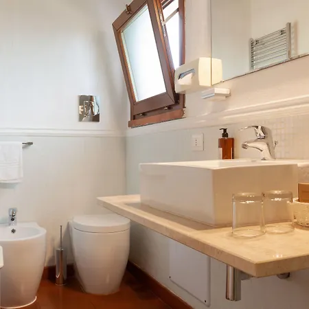 Hotel Nora Club & 4*