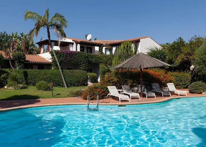 Nora Club & Hotel 4*