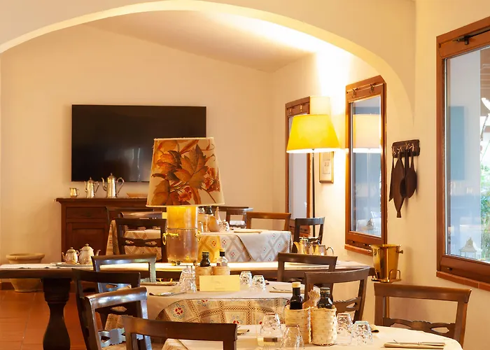 Nora Club & Hotel 4*