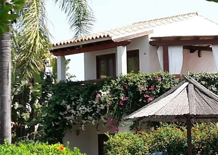 Hotel Nora Club & 4*